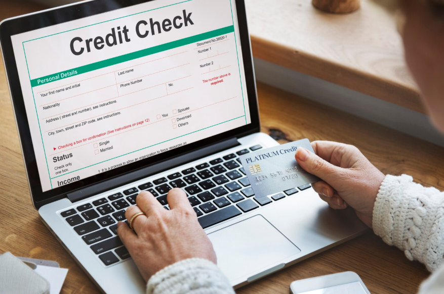 credit scores as behavioral data illustrated during an online credit check and card review